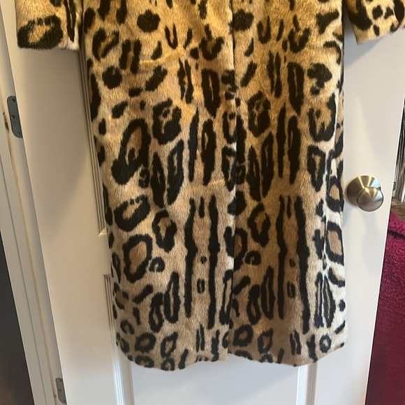 Show Me Your Mu Mu Miss Cindy Faux Fur Leopard Coat Size XS - Picture 2 of 6